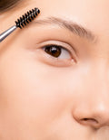 Sourcils définis, gros plan du visage