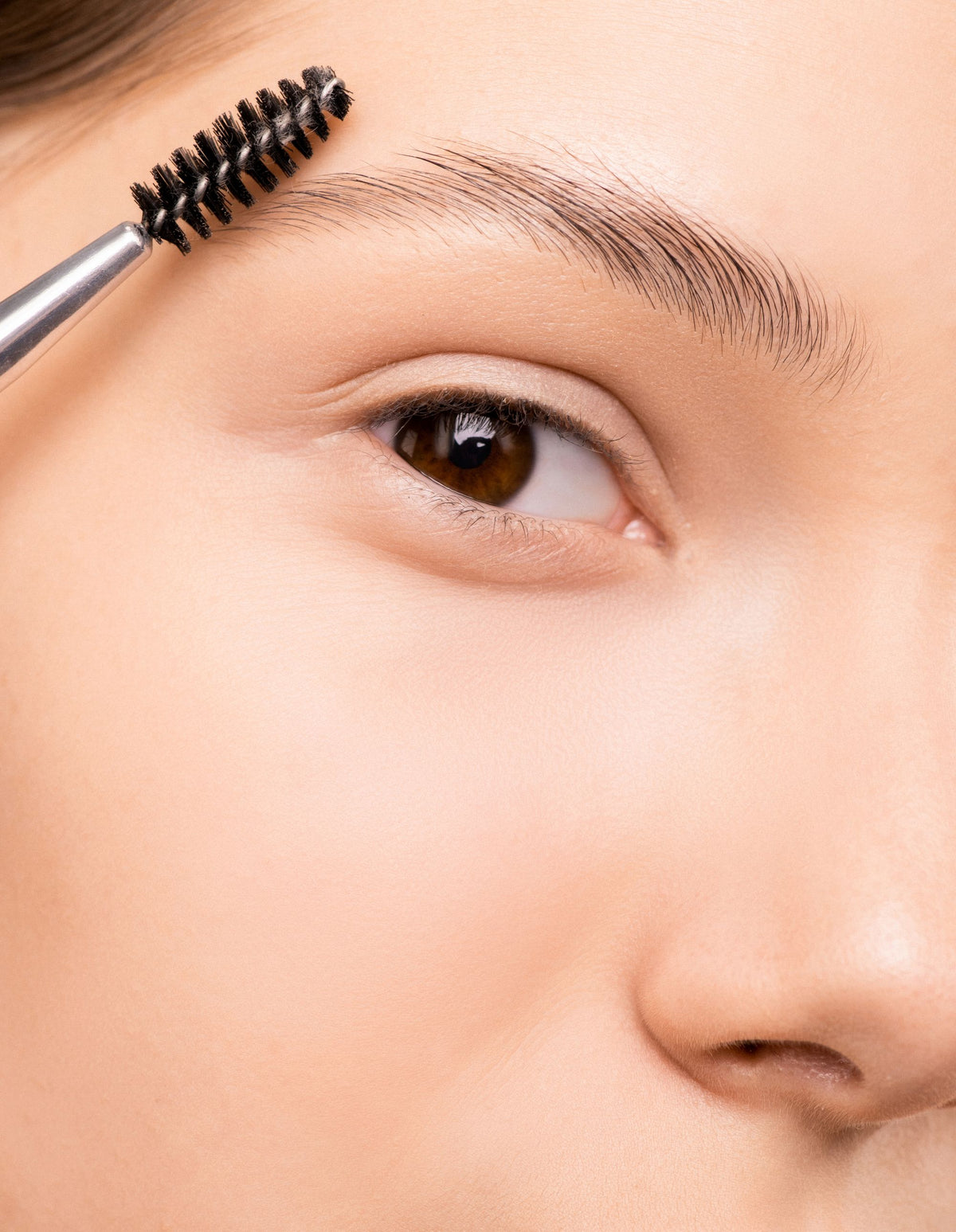 Teinture des sourcils