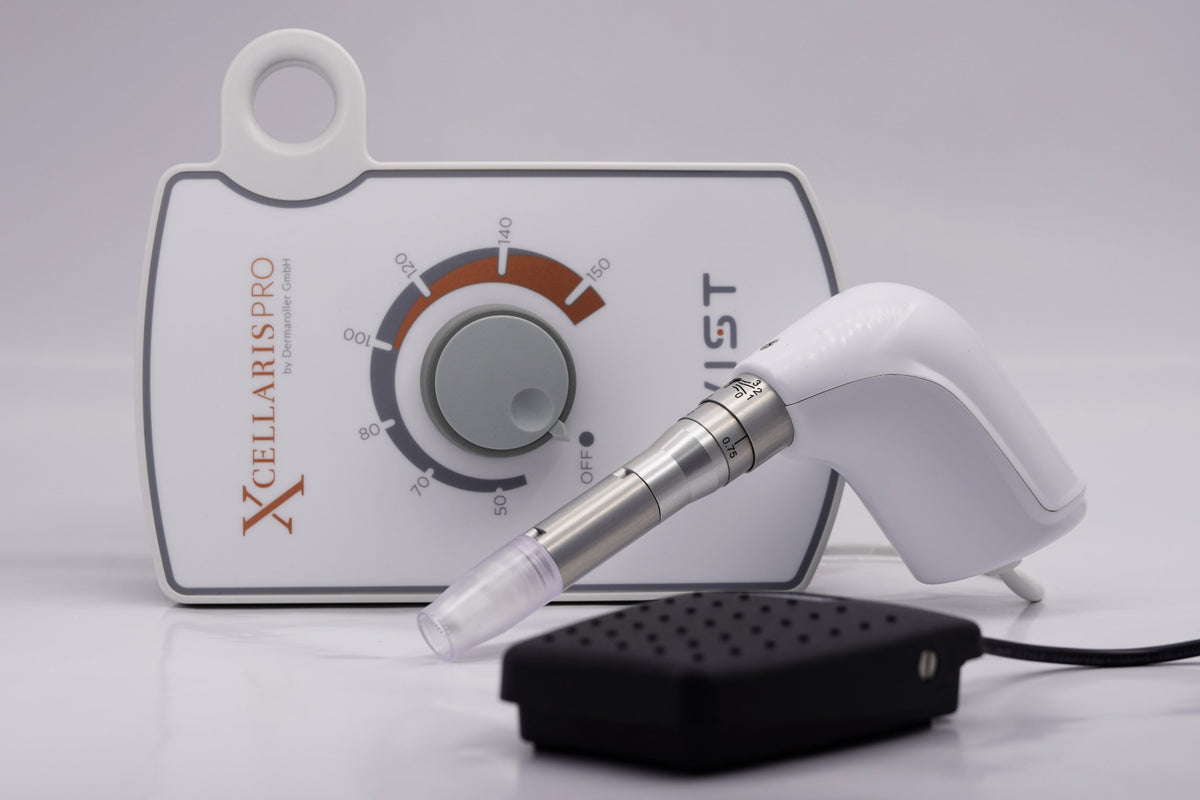 Système de microneedling TWIST de Dermaroller : console, pièce à main filaire et pédale